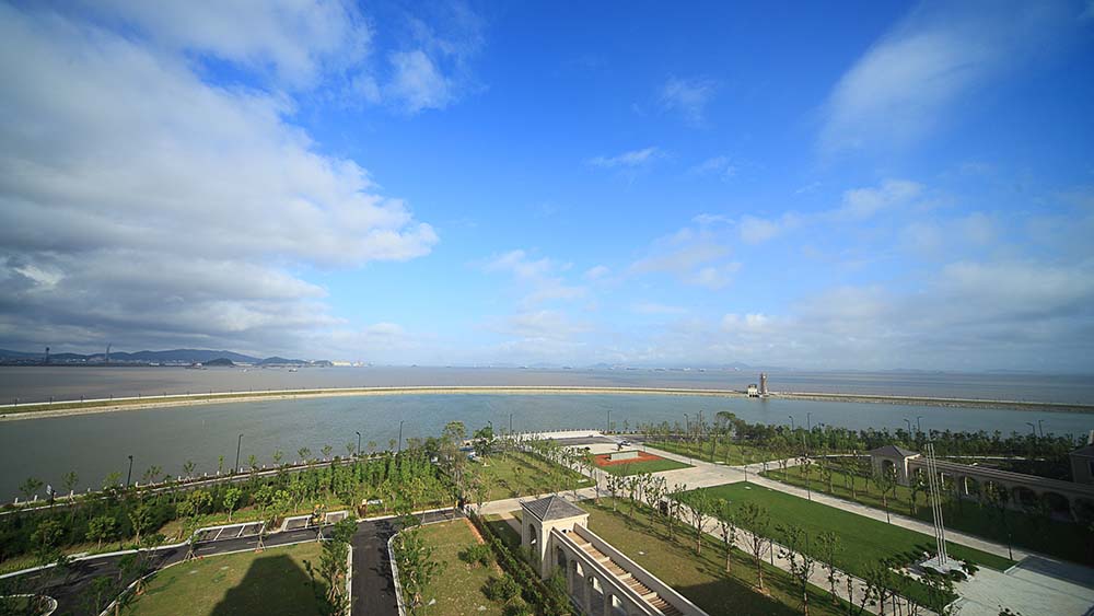xiaoyuanfengguang01.jpg